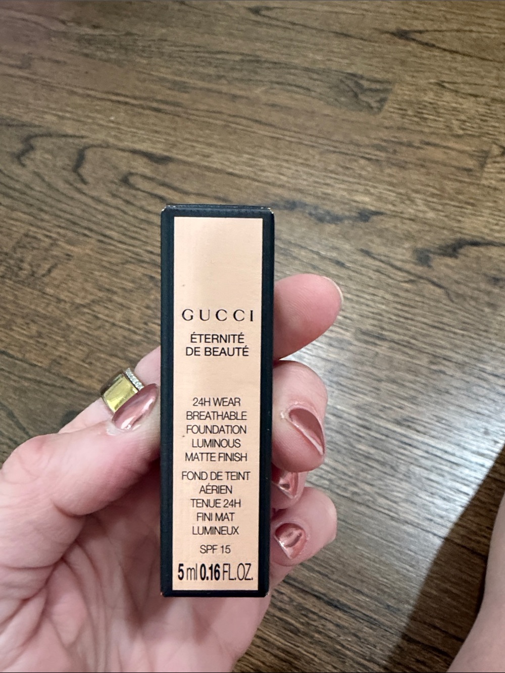 Gucci Éternité de Beauté Foundation - Nude Peach